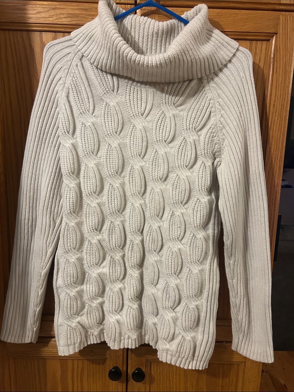 Royal Robbins Cream Cable Turtleneck Sweater